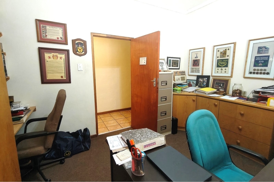 5 Bedroom Property for Sale in Piketberg Western Cape